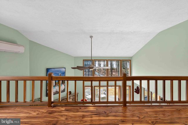 273 PARTRIDGE DR, Pocono Lake, PA 18347