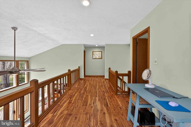 273 PARTRIDGE DR, Pocono Lake, PA 18347