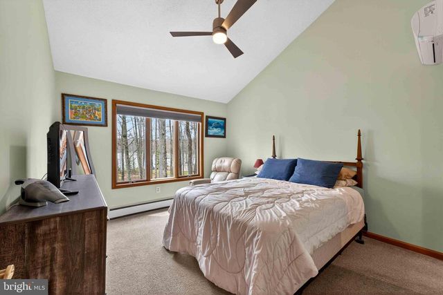 273 PARTRIDGE DR, Pocono Lake, PA 18347