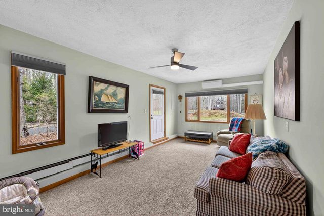 273 PARTRIDGE DR, Pocono Lake, PA 18347