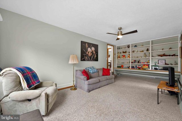 273 PARTRIDGE DR, Pocono Lake, PA 18347