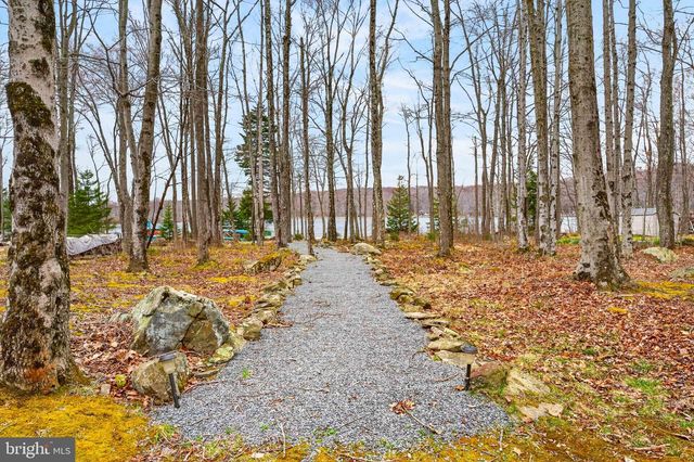 273 PARTRIDGE DR, Pocono Lake, PA 18347