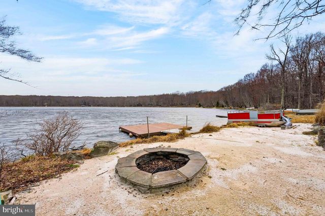 273 PARTRIDGE DR, Pocono Lake, PA 18347