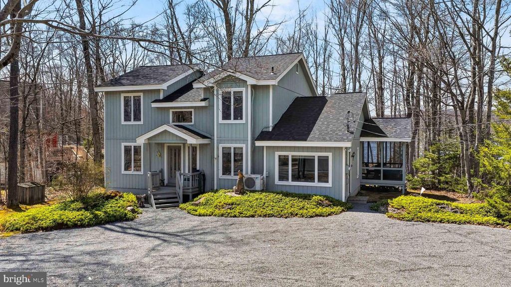 273 PARTRIDGE DR, Pocono Lake, PA 18347