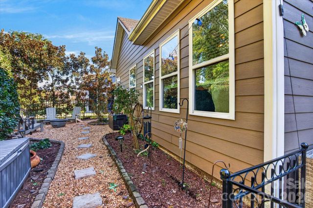 4521 Grove Manor Street, Waxhaw, NC 28173