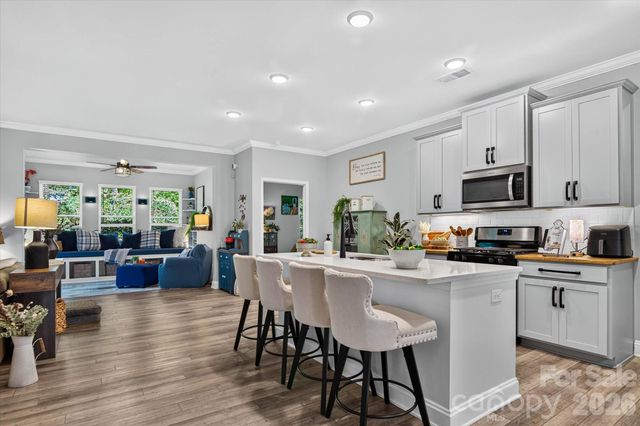 4521 Grove Manor Street, Waxhaw, NC 28173