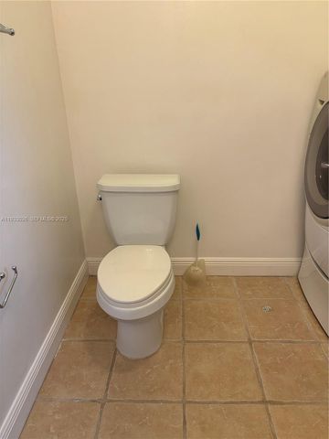 10520 SW 153rd Ct 1, Miami, FL 33196