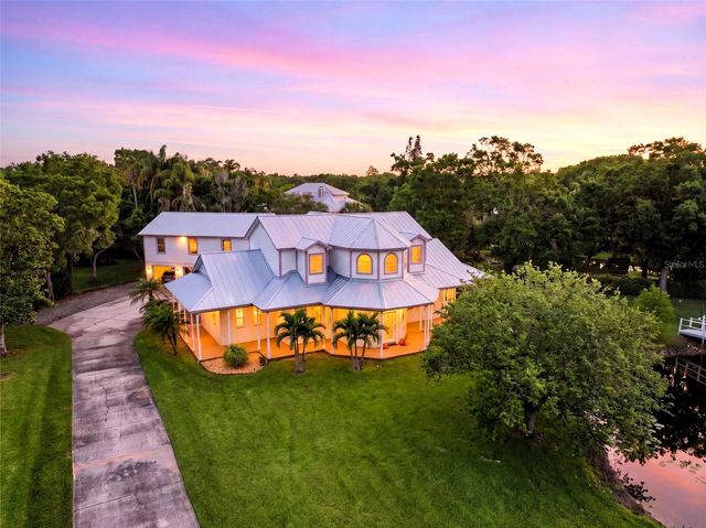 13227 110TH AVENUE, Largo, FL 33774