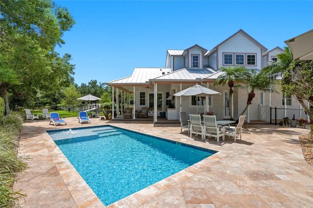13227 110TH AVENUE, Largo, FL 33774
