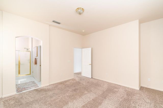 2805 Granite Park Ln, Elk Grove, CA 95758