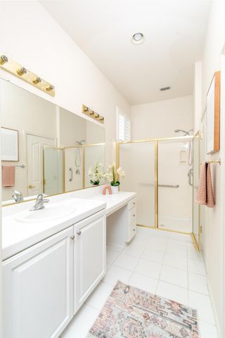 2805 Granite Park Ln, Elk Grove, CA 95758