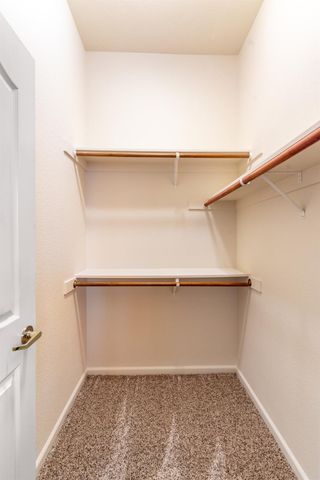 2805 Granite Park Ln, Elk Grove, CA 95758