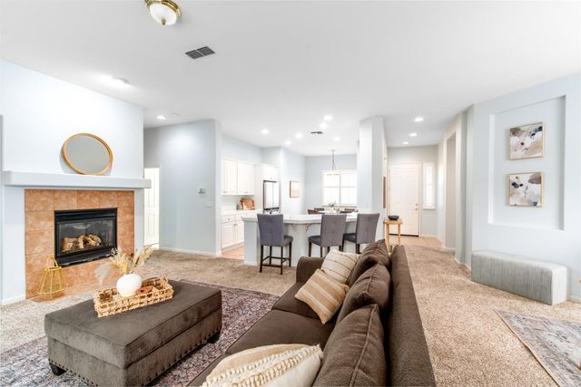 2805 Granite Park Ln, Elk Grove, CA 95758