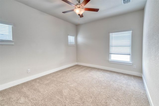 1401 Avocado Lane, Gainesville, TX 76240