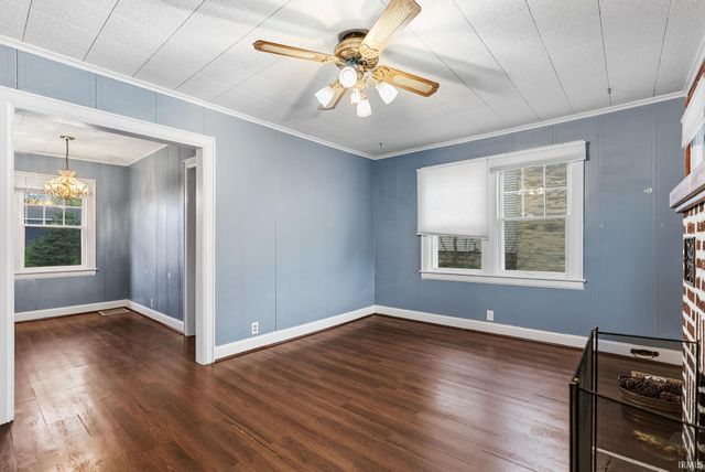 735 E Main Street, Warsaw, IN 46580