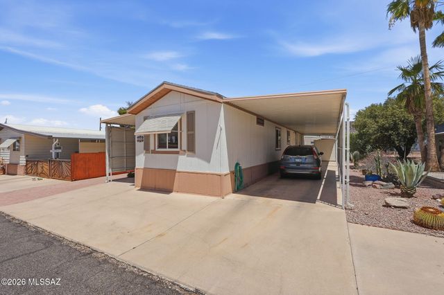 5460 W Flying W Street, Tucson, AZ 85713