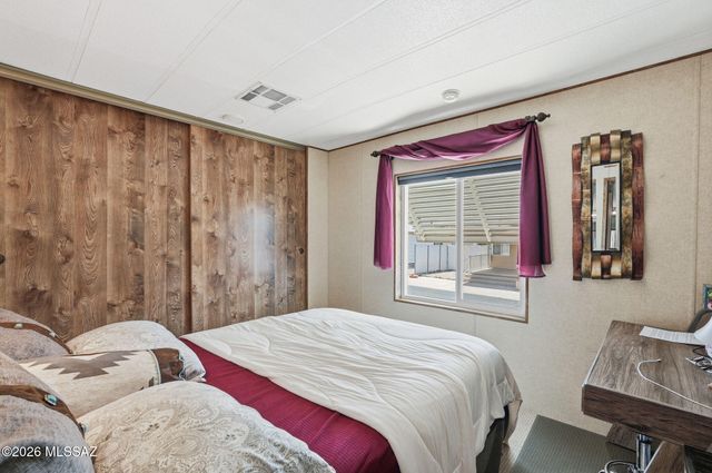 5460 W Flying W Street, Tucson, AZ 85713
