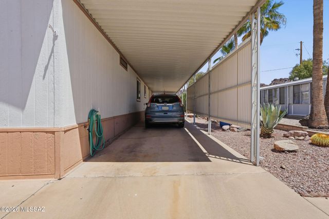 5460 W Flying W Street, Tucson, AZ 85713