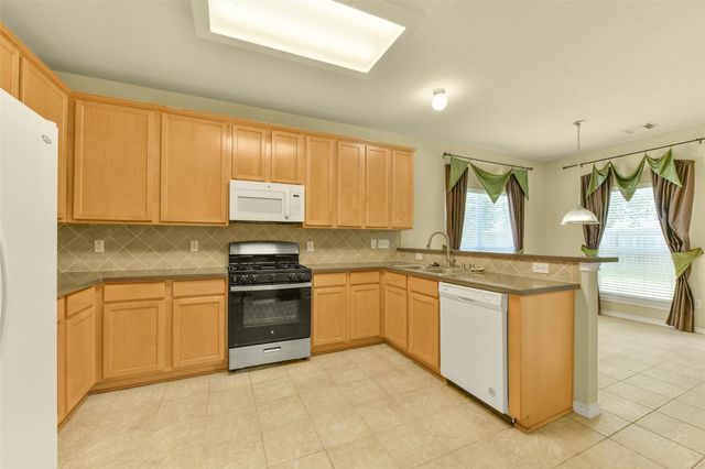2221 Silvercreek Court, Deer Park, TX 77536