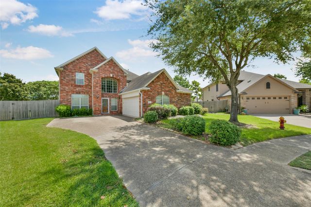 2221 Silvercreek Court, Deer Park, TX 77536
