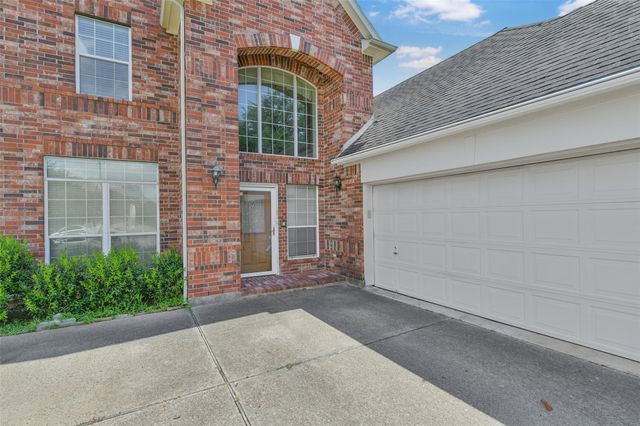 2221 Silvercreek Court, Deer Park, TX 77536