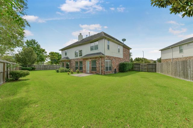 2221 Silvercreek Court, Deer Park, TX 77536