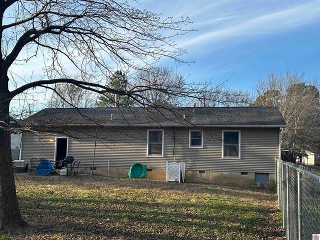 1002 Weda Cir, Mayfield, KY 42066