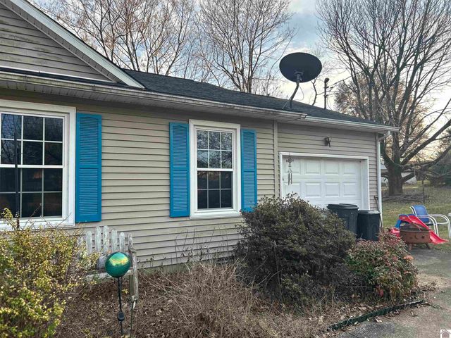 1002 Weda Cir, Mayfield, KY 42066