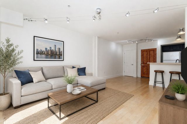 45-55 W Broadway 208, Boston, MA 02127