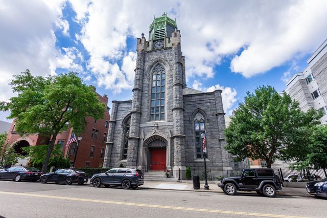 45-55 W Broadway 208, Boston, MA 02127
