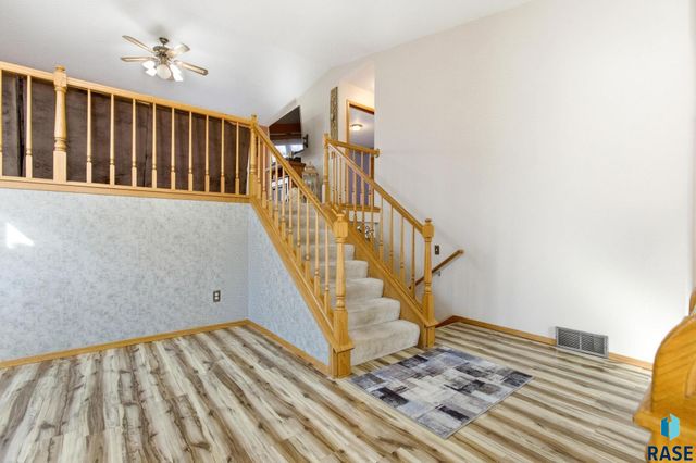 5008 E Centennial Ln Lane, Sioux Falls, SD 57110