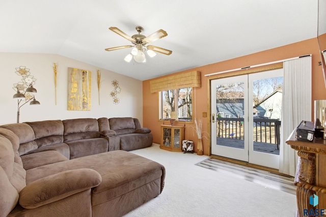 5008 E Centennial Ln Lane, Sioux Falls, SD 57110