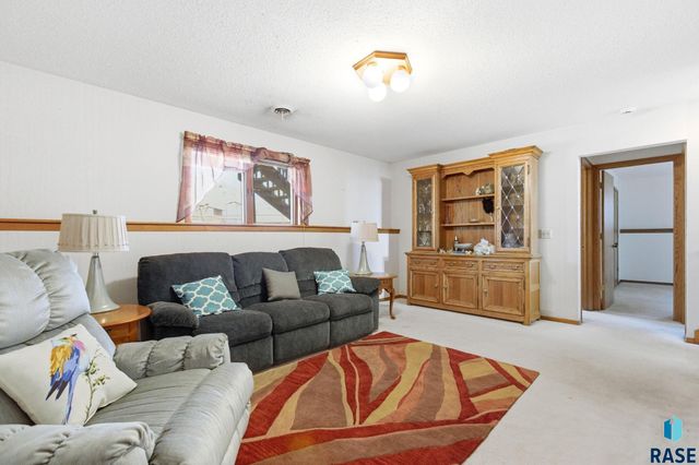 5008 E Centennial Ln Lane, Sioux Falls, SD 57110