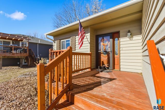 5008 E Centennial Ln Lane, Sioux Falls, SD 57110