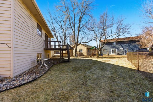5008 E Centennial Ln Lane, Sioux Falls, SD 57110