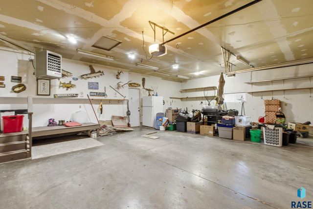 5008 E Centennial Ln Lane, Sioux Falls, SD 57110