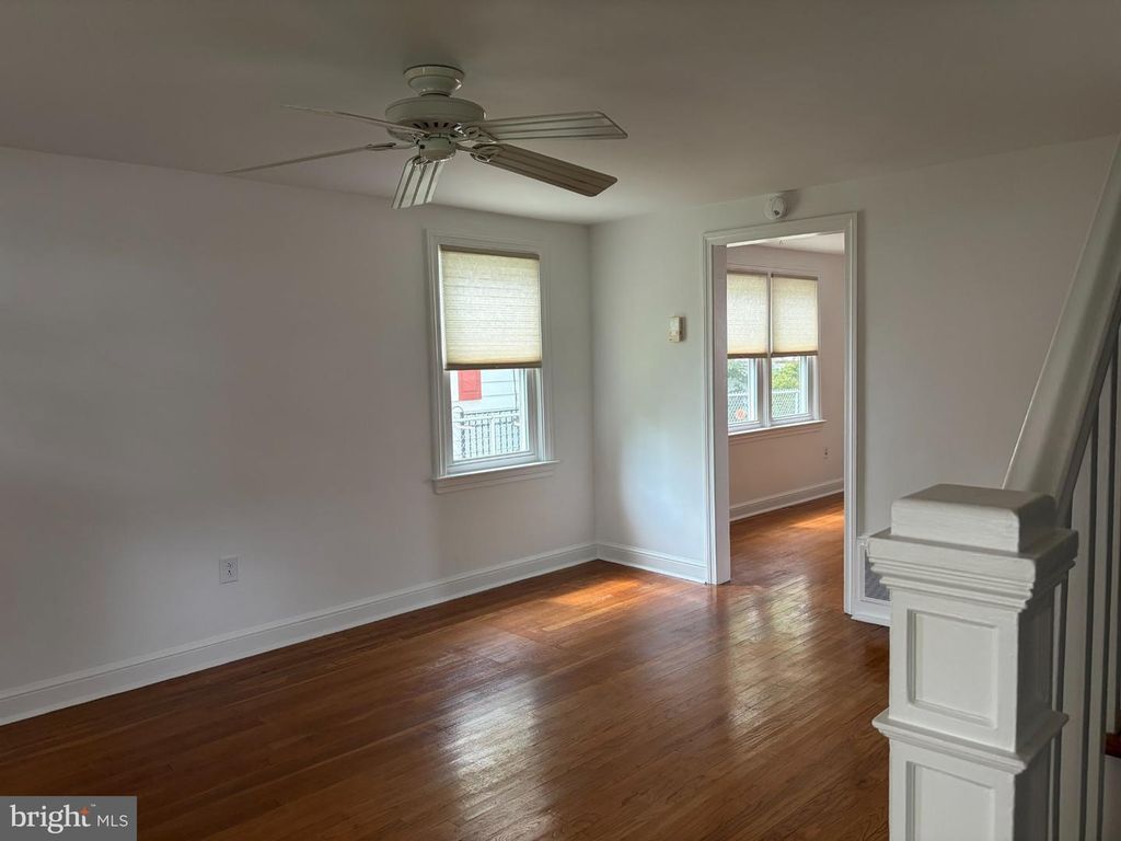 1807 BENSON PL, BRISTOL, PA 19007 — photo 3