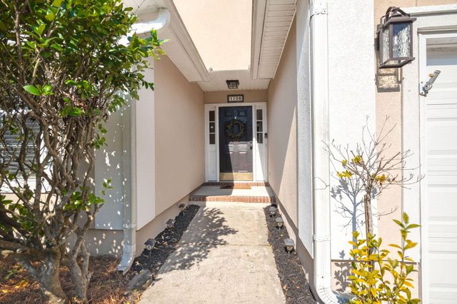 1108 Old Course Lane, Mount Pleasant, SC 29466