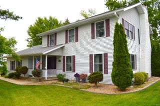 12018 N Woodland Acres Drive, Syracuse, IN 46567