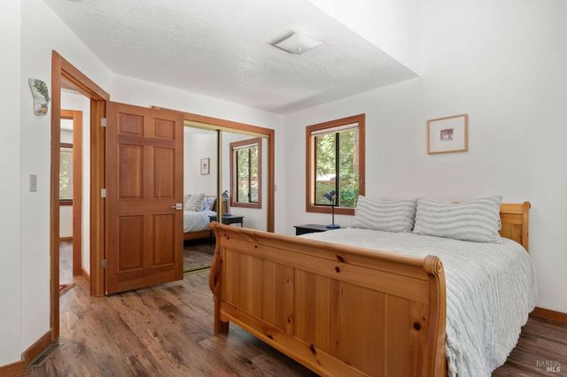 38051 Ocean Ridge Dr, Gualala, CA 95445