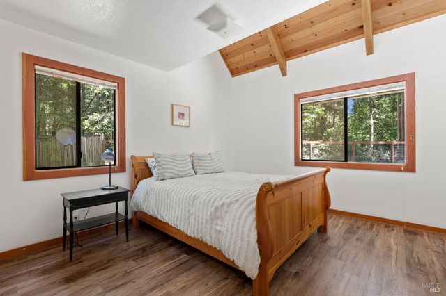 38051 Ocean Ridge Dr, Gualala, CA 95445