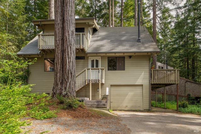 38051 Ocean Ridge Dr, Gualala, CA 95445