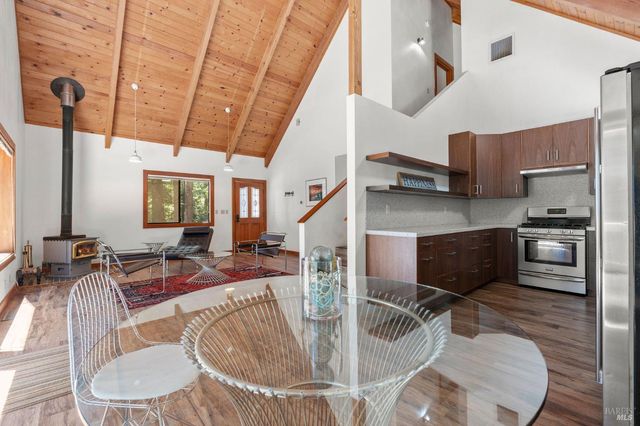 38051 Ocean Ridge Dr, Gualala, CA 95445