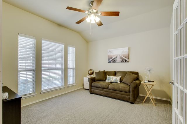 8732 Whirlwind Trail, Aubrey, TX 76227