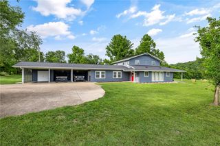 12460 Peach Orchard Road, Bentonville, AR 72712