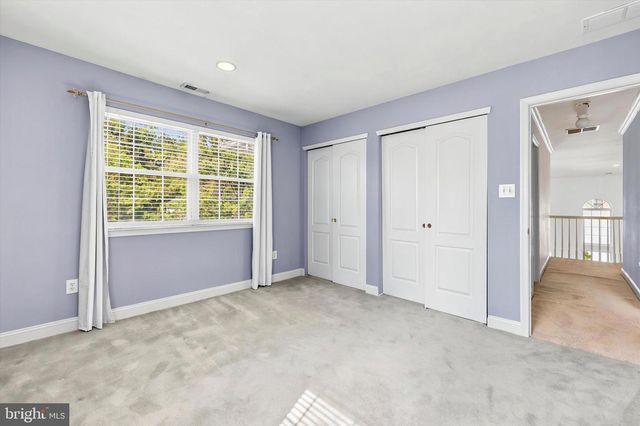5 FARMINGHAM DR, Sewell, NJ 08080