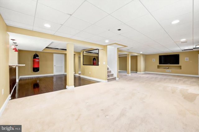 5 FARMINGHAM DR, Sewell, NJ 08080