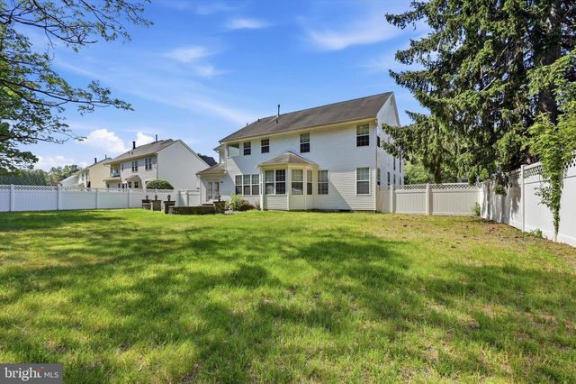 5 FARMINGHAM DR, Sewell, NJ 08080
