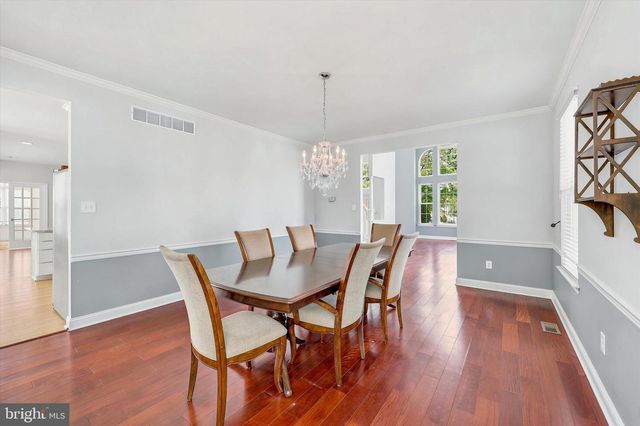 5 FARMINGHAM DR, Sewell, NJ 08080