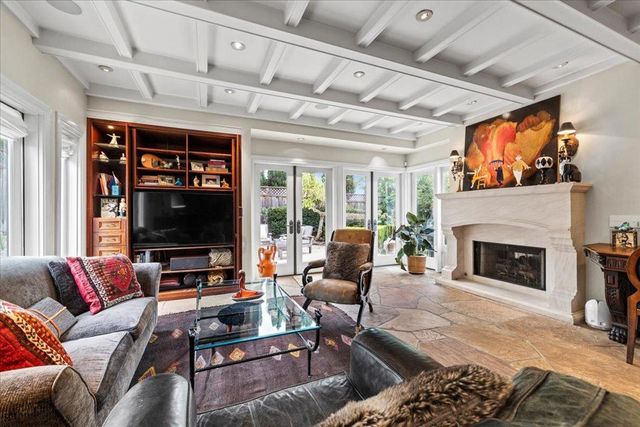 2920 Hillside Drive, Burlingame, CA 94010